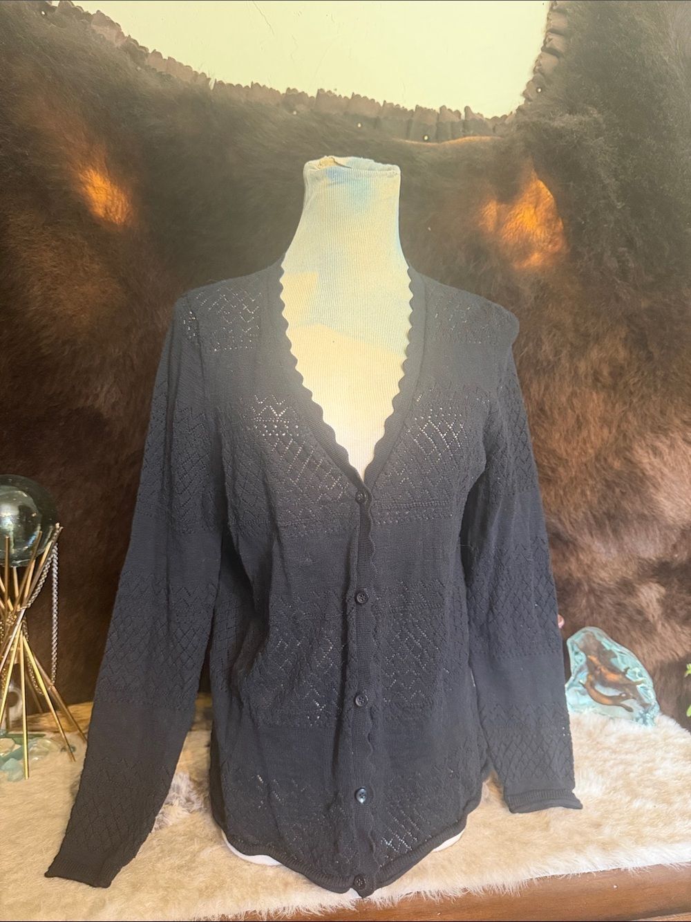 Frye Black V-Neck Pointelle Button Cardigan L (5000H)